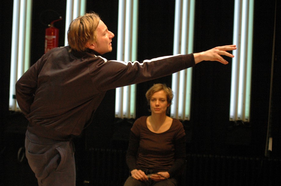 ENDE UND ANFANG (DE 2008)
